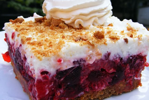 Raspberry Icebox Cake